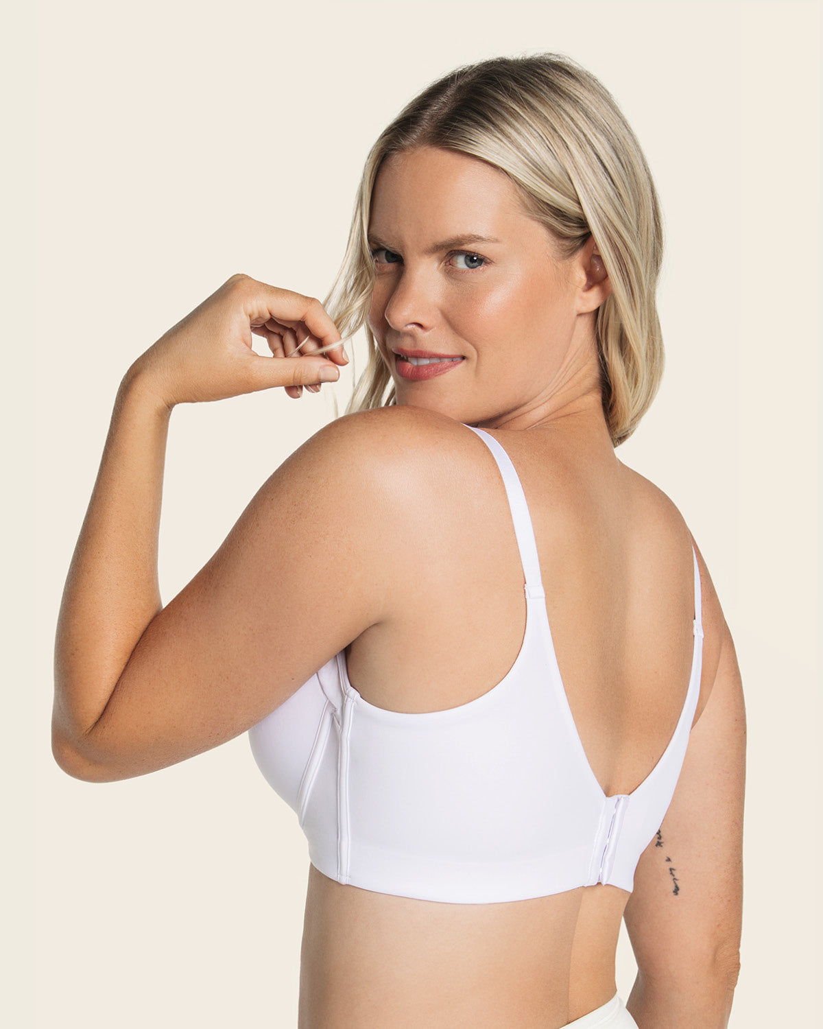  Back Smoothing Bra With Soft Full Coverage Cups High Profile