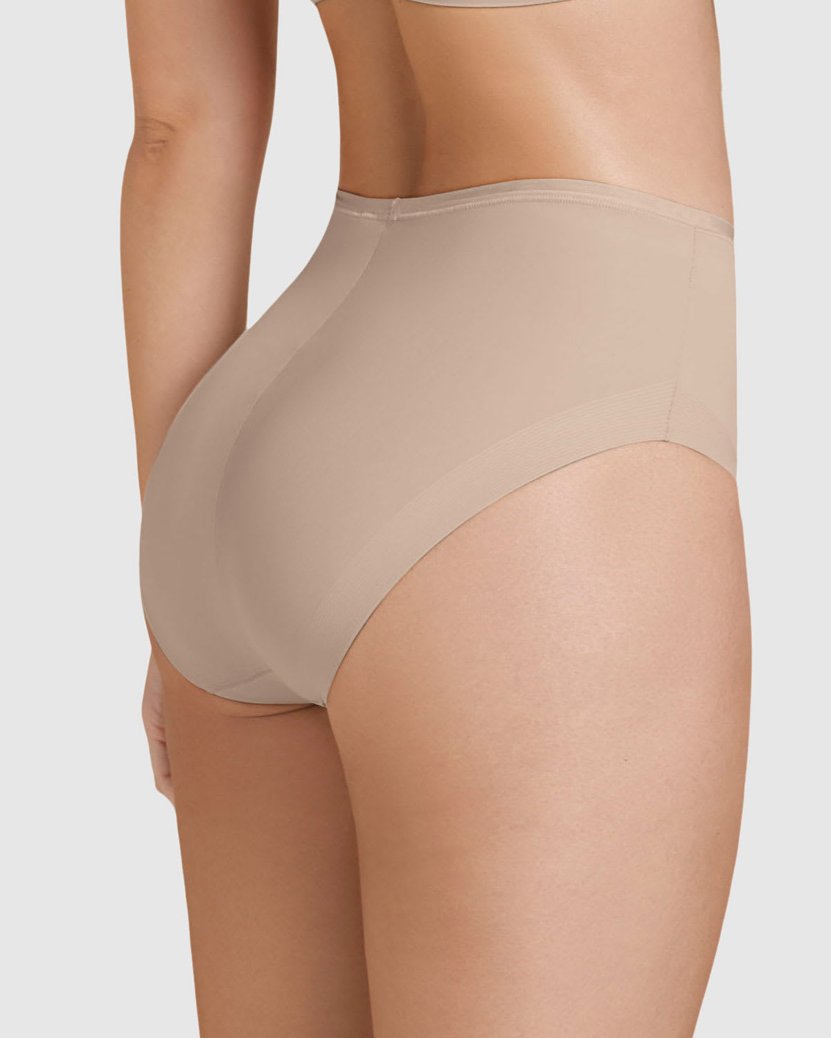  Perfect Fit No-Show Classic Smoothing Knicker