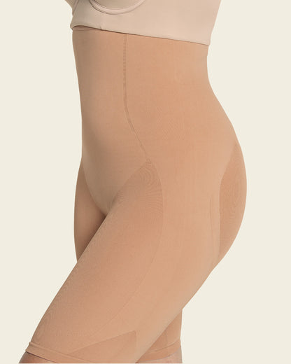  Invisible Extra High-Waisted Shaper Short