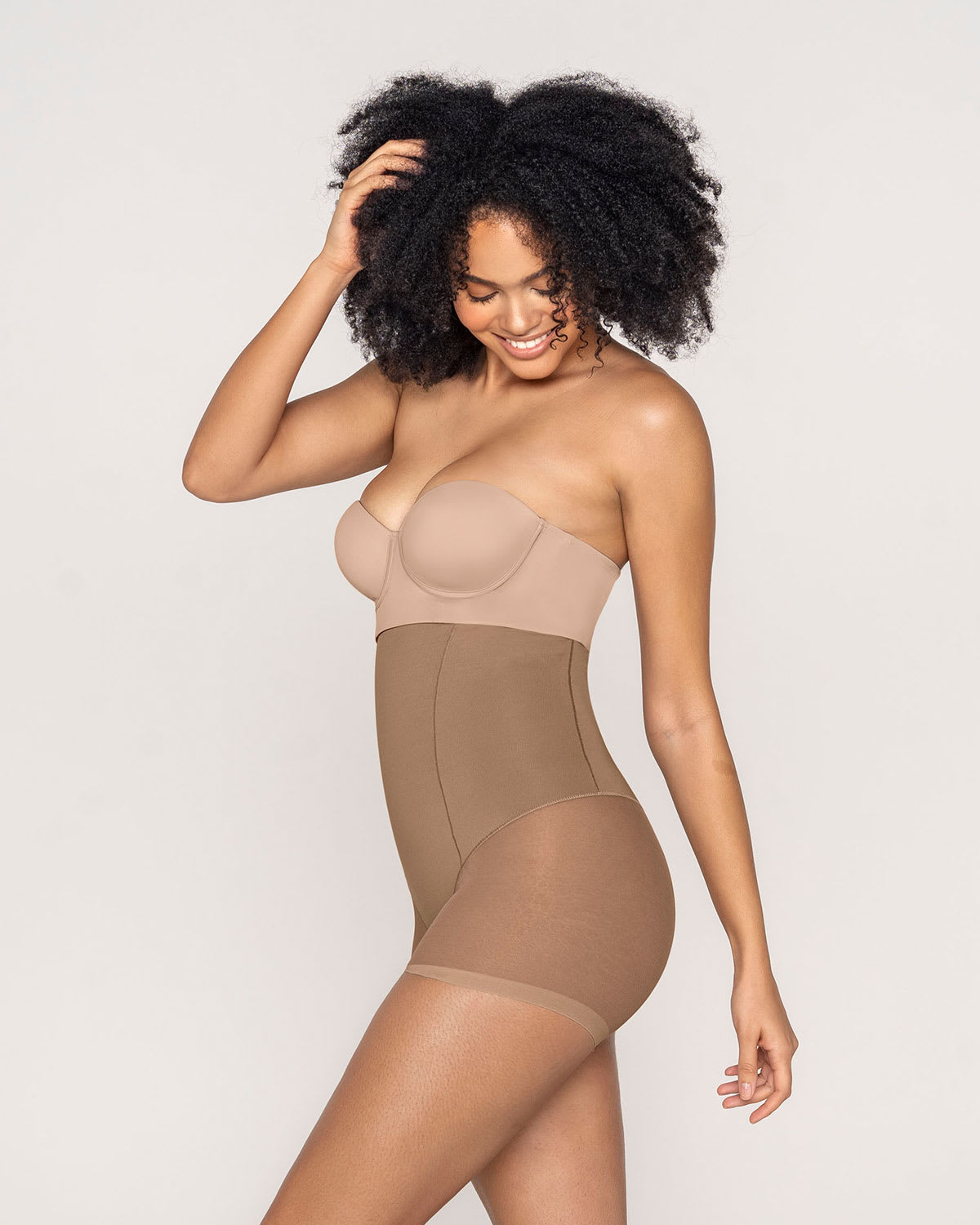  Truly Invisible Hi-Waist Control Short
