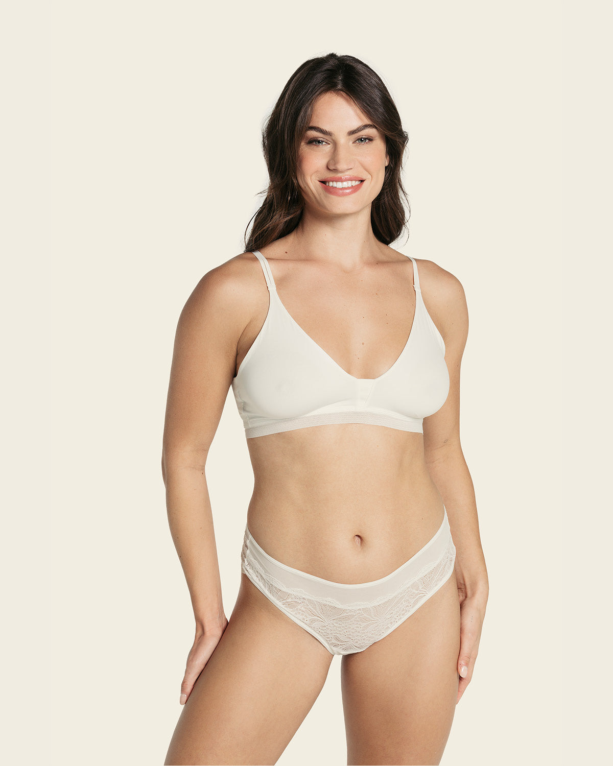  Scalloped Lace Cheeky Hiphugger Knicker