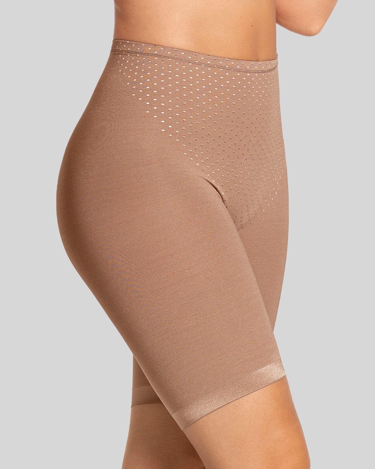  Seamless Luxe Smoothing Slip Short