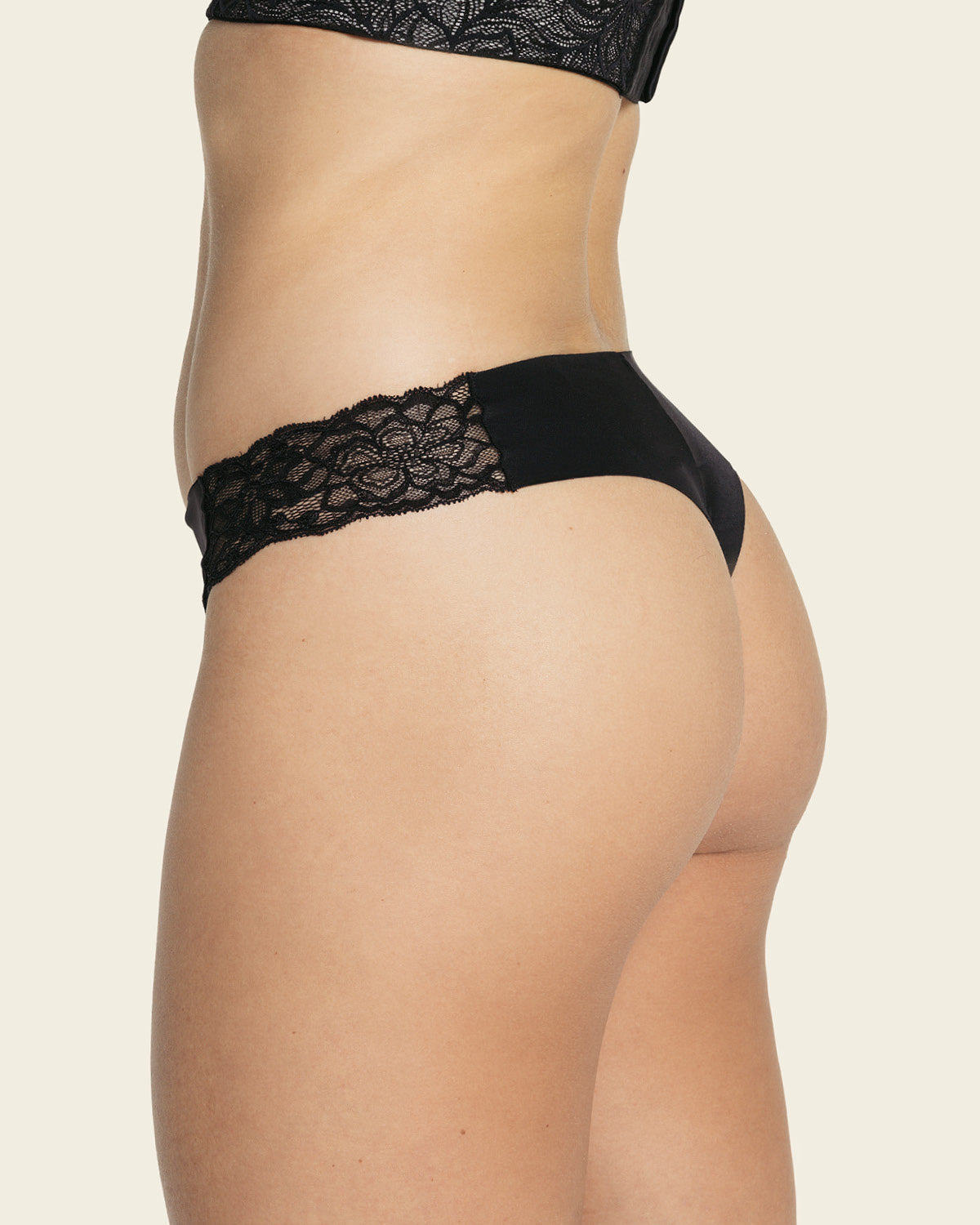  Lace Side Seamless String Knicker