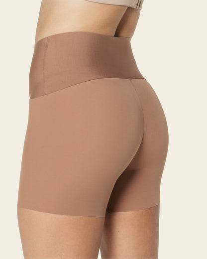  Stay-in-place Seamless Slip Short