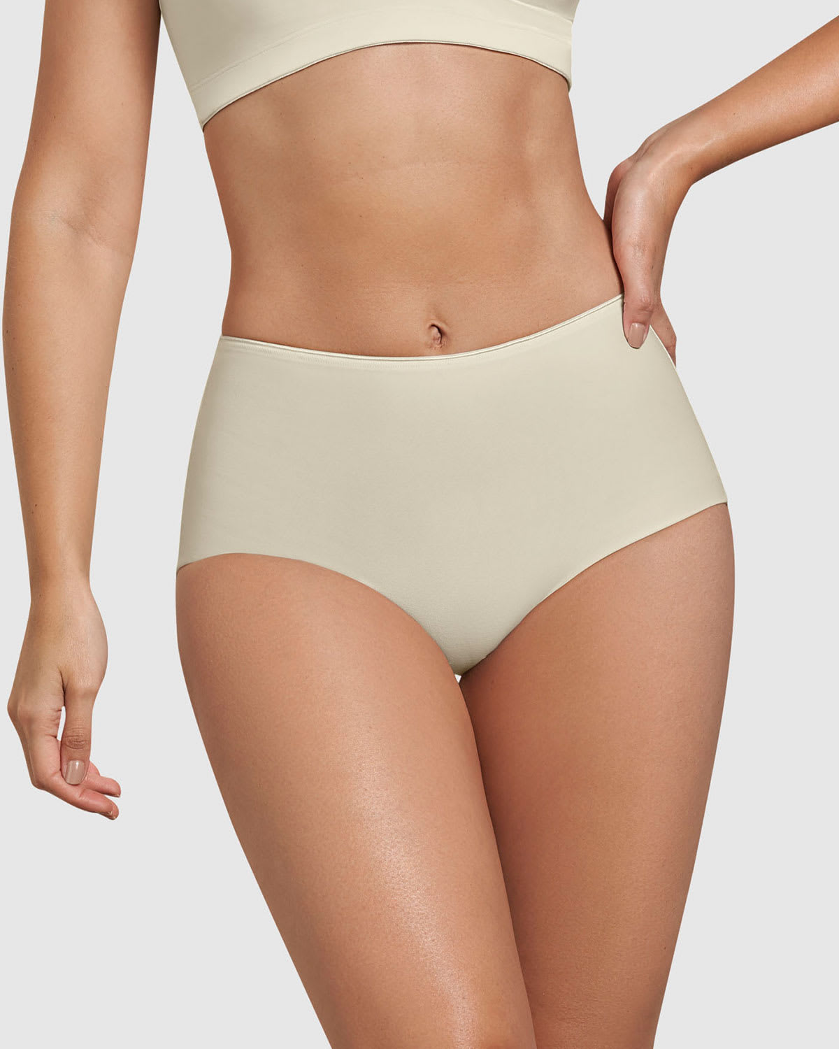  Classic Eco-Friendly Shaping Knicker Made From Recycled PET Bottle