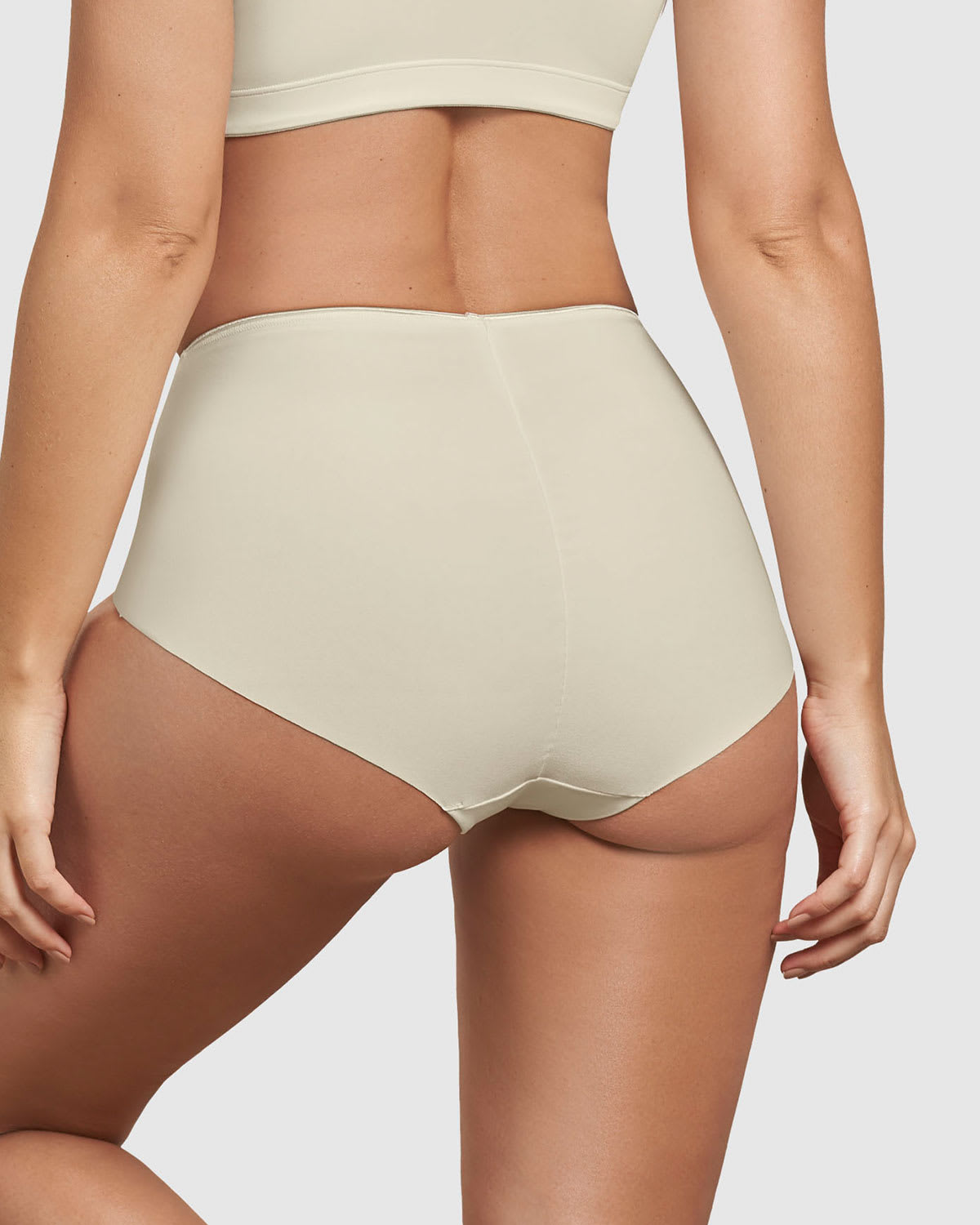  Classic Eco-Friendly Shaping Knicker Made From Recycled PET Bottle