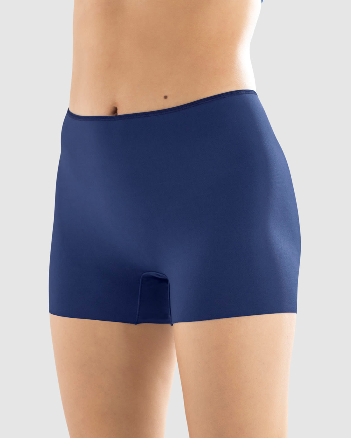  Eco-Friendly Seamless Knicker Short Made Of Recycled Plastic Bottles