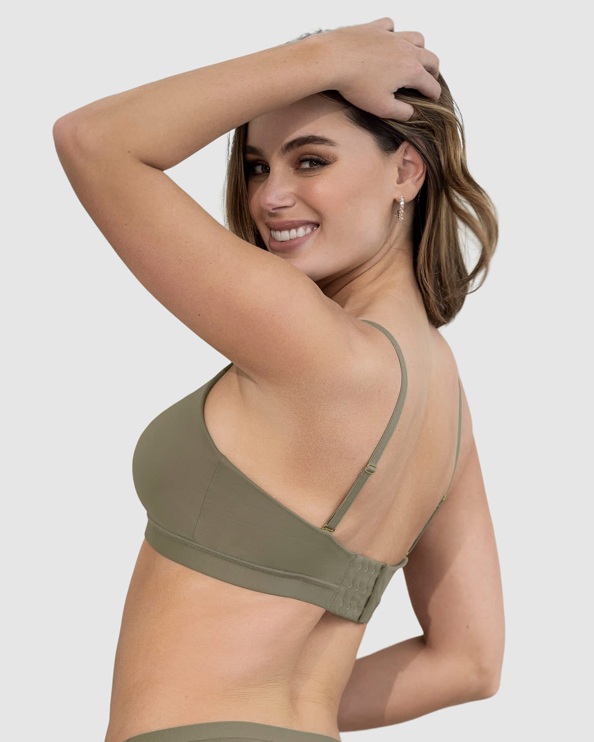  Full Coverage Comfy Bra Top With Removable Cups