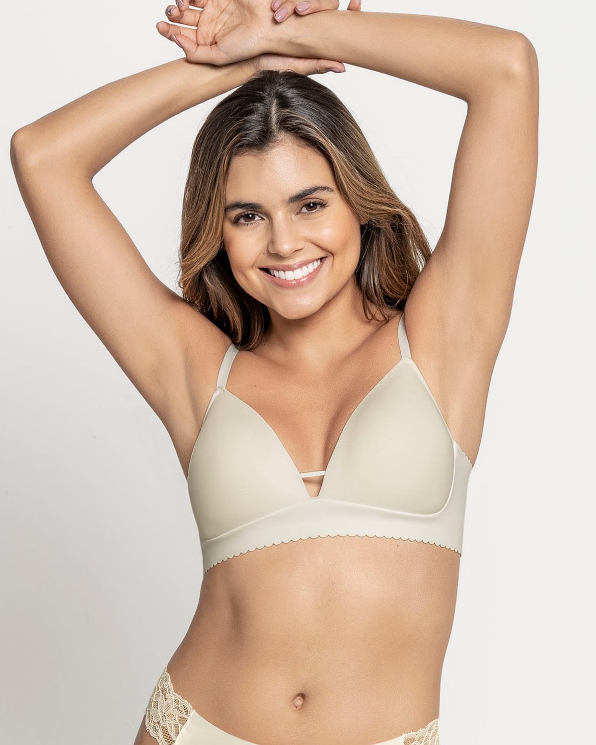  Plunge Wireless Scalloped Trim Bra The Perfect Comfort Bra