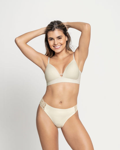 Plunge Wireless Scalloped Trim Bra The Perfect Comfort Bra