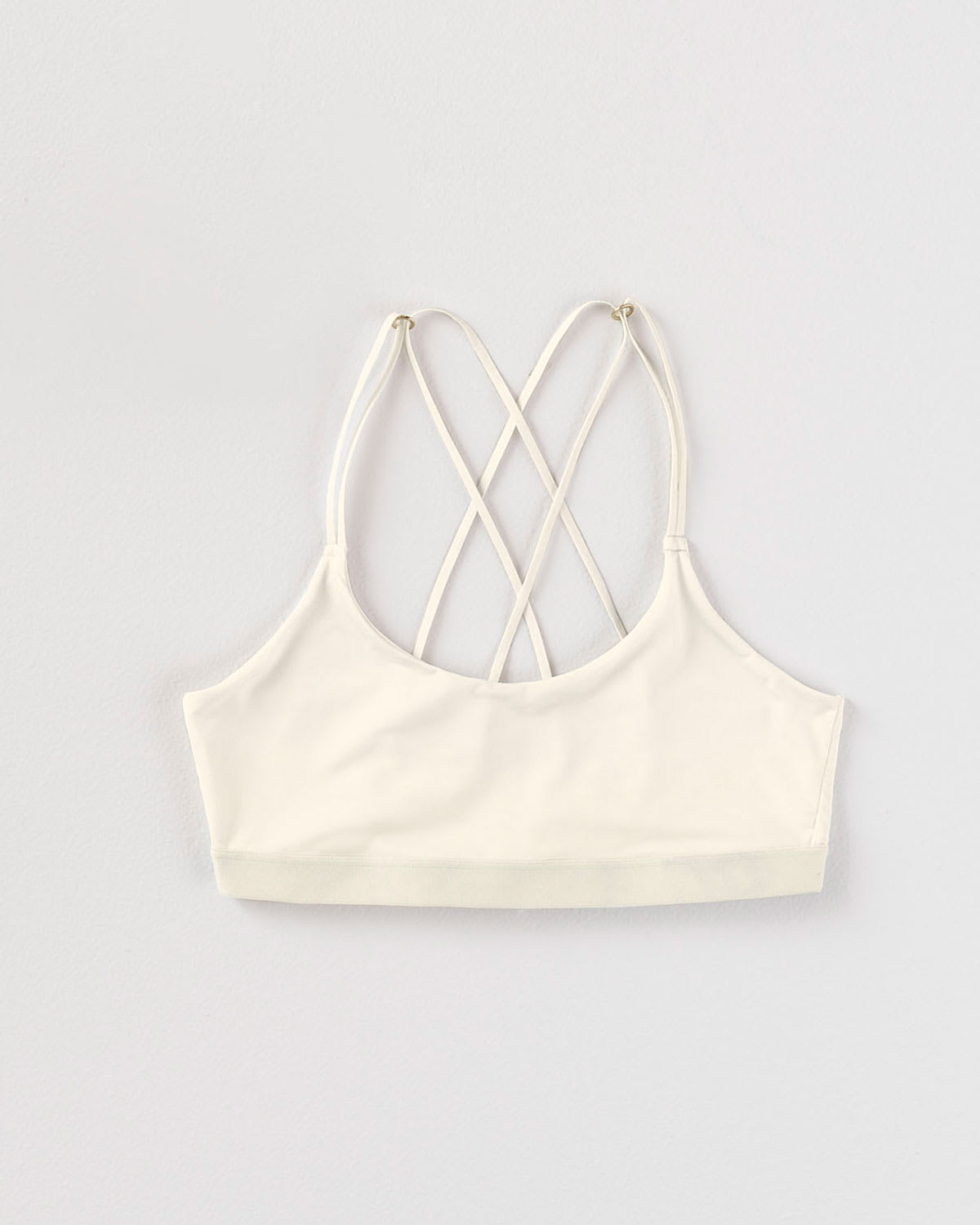 Eco-Friendly Light Strappy Back Pullover Bra Made Of Recycled Plastic