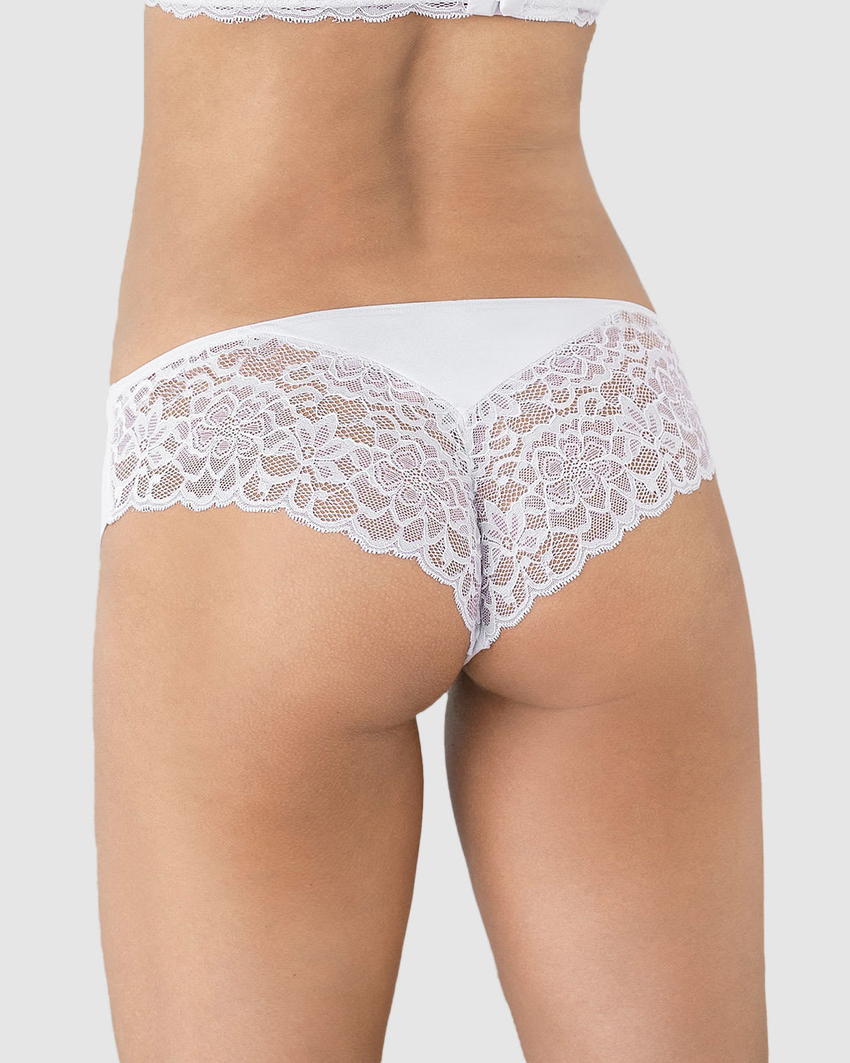  A Brazilian Culotte In Smooth And Lace Fabric