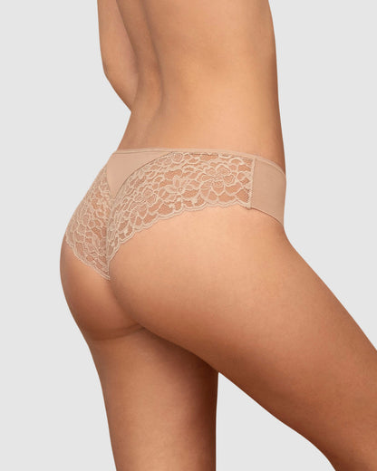 A Brazilian Culotte In Smooth And Lace Fabric