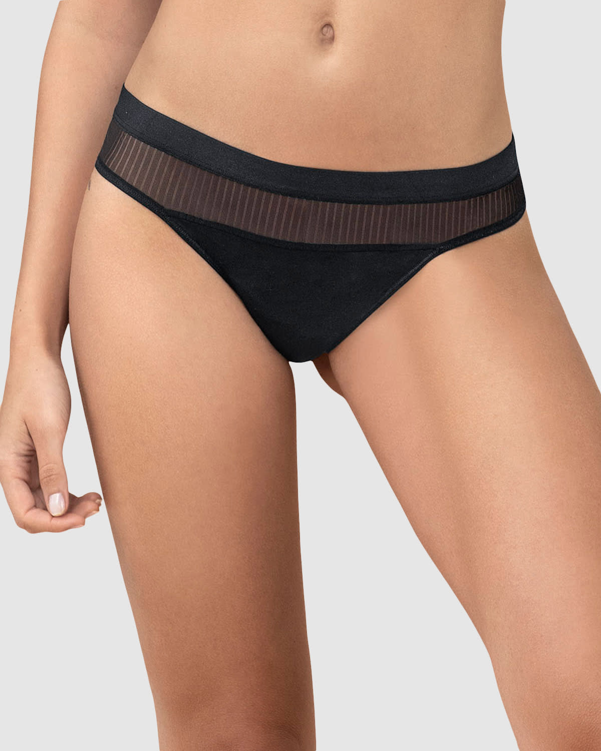  Eco-Friendly Thong Knicker With Tulle Details And Ultra-Flat Waistband