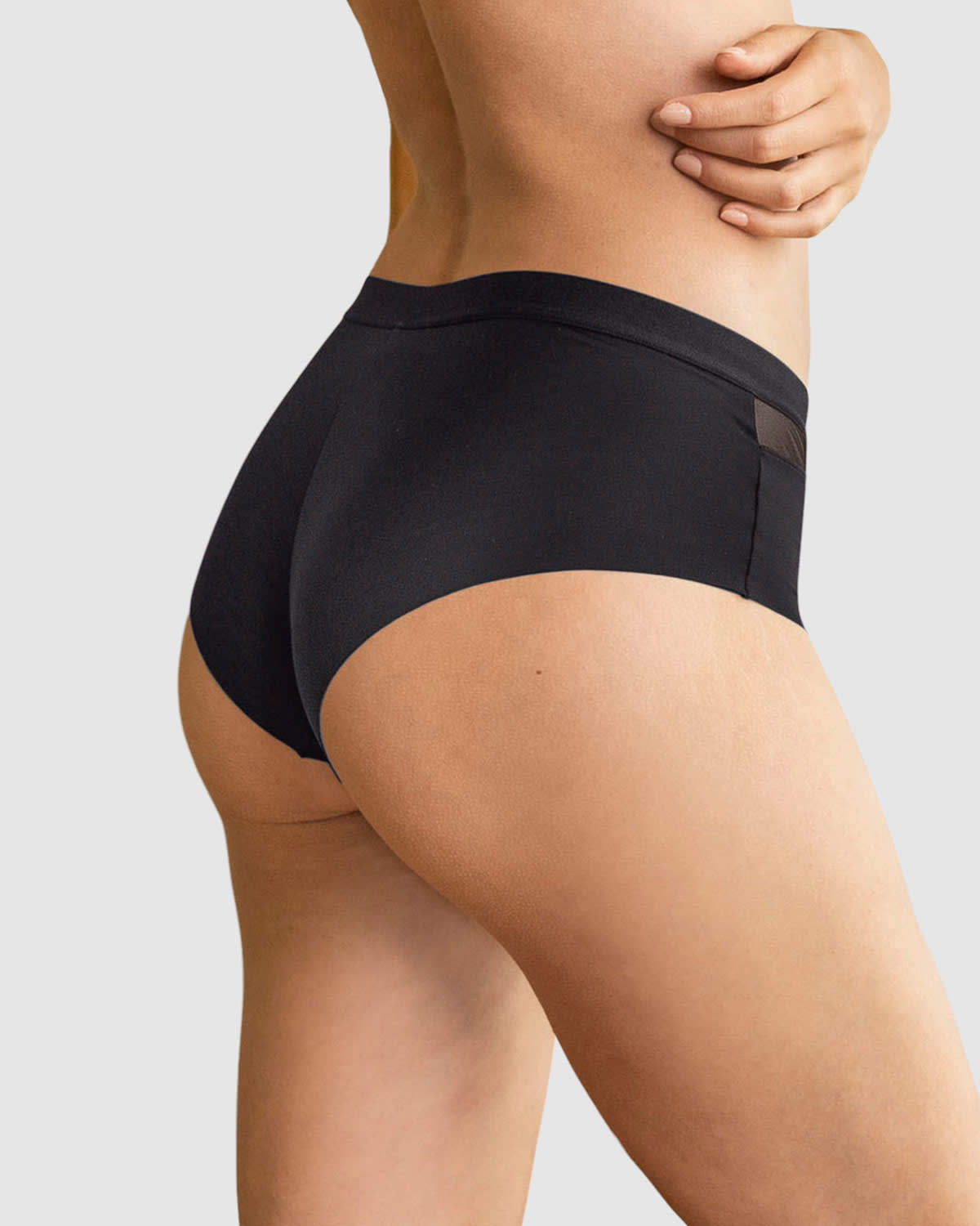  Cheeky Knickers With Decorative Waistband