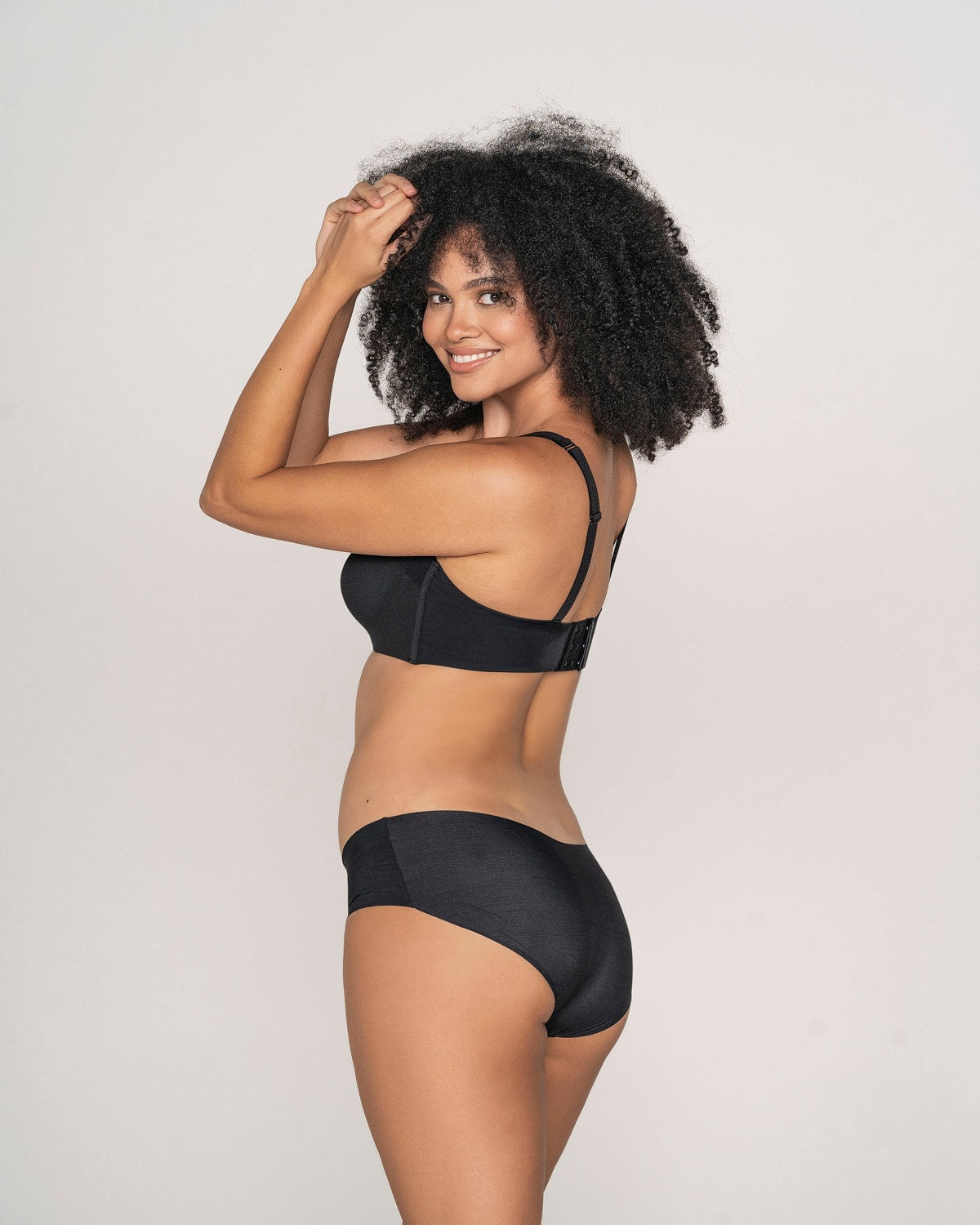  2-Pack No Ride-Up Seamless Hiphugger Knickers