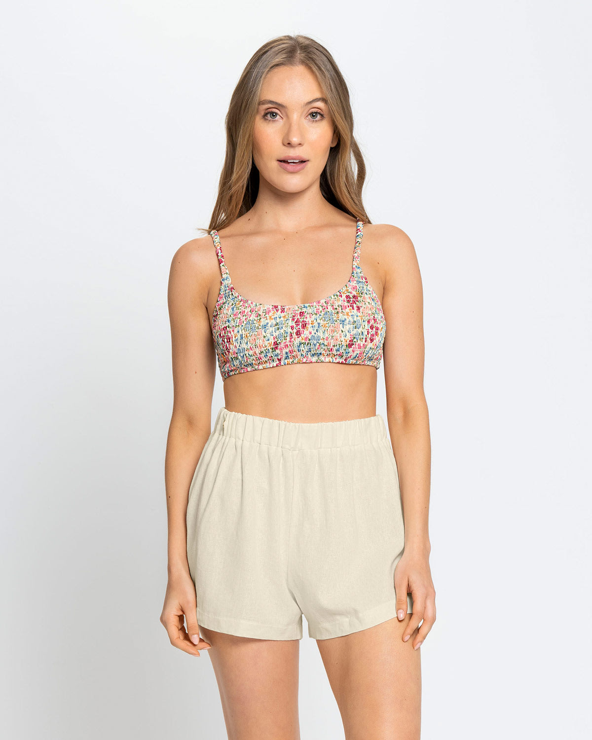  Eco-Friendly Summer Short Made Of Natural Fibers