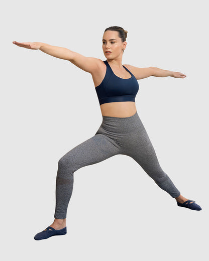  Sports Top With Athletic Back And Seamles Flat Straps