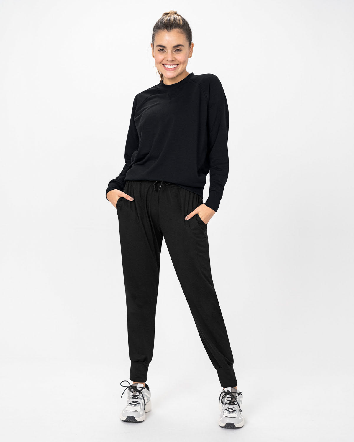  Round Neck Light Active Sweater