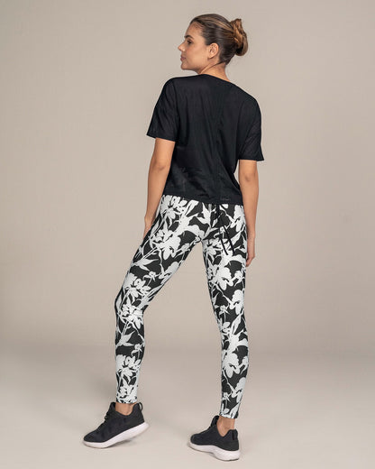  Active Mesh Shirt With Adjustable Ruching