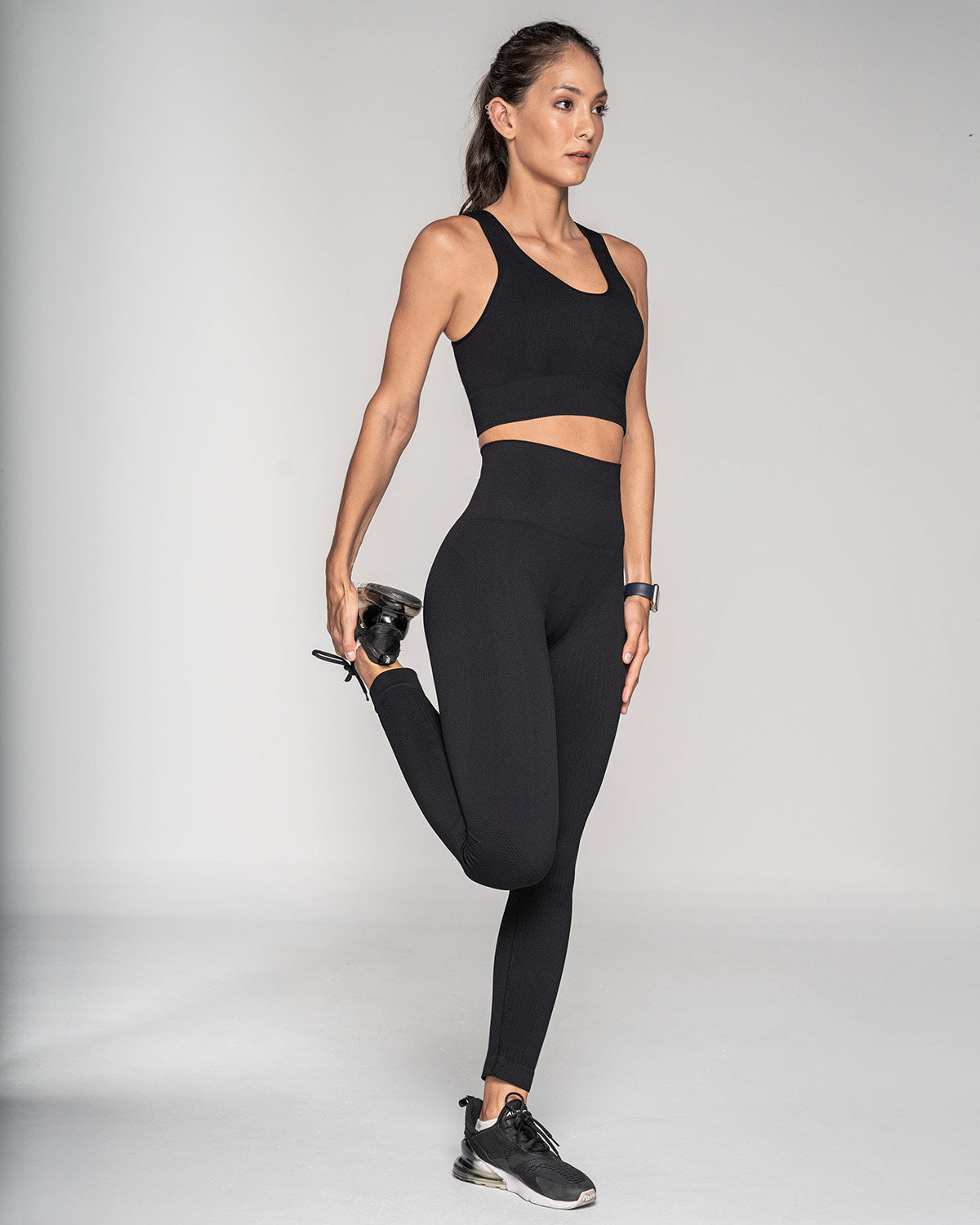  Active High-Waisted Legging-Double Layer Waistband And Targeted Compression