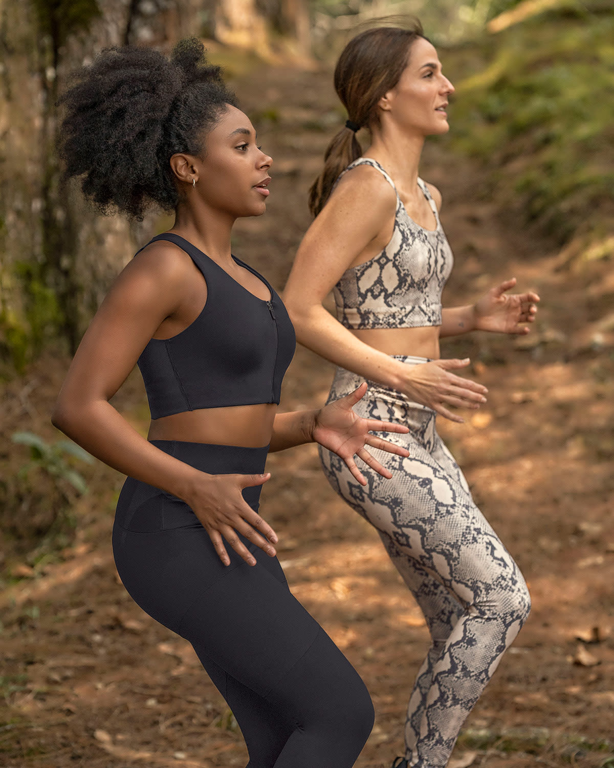  High-Tech Active Legging With Compression Panels