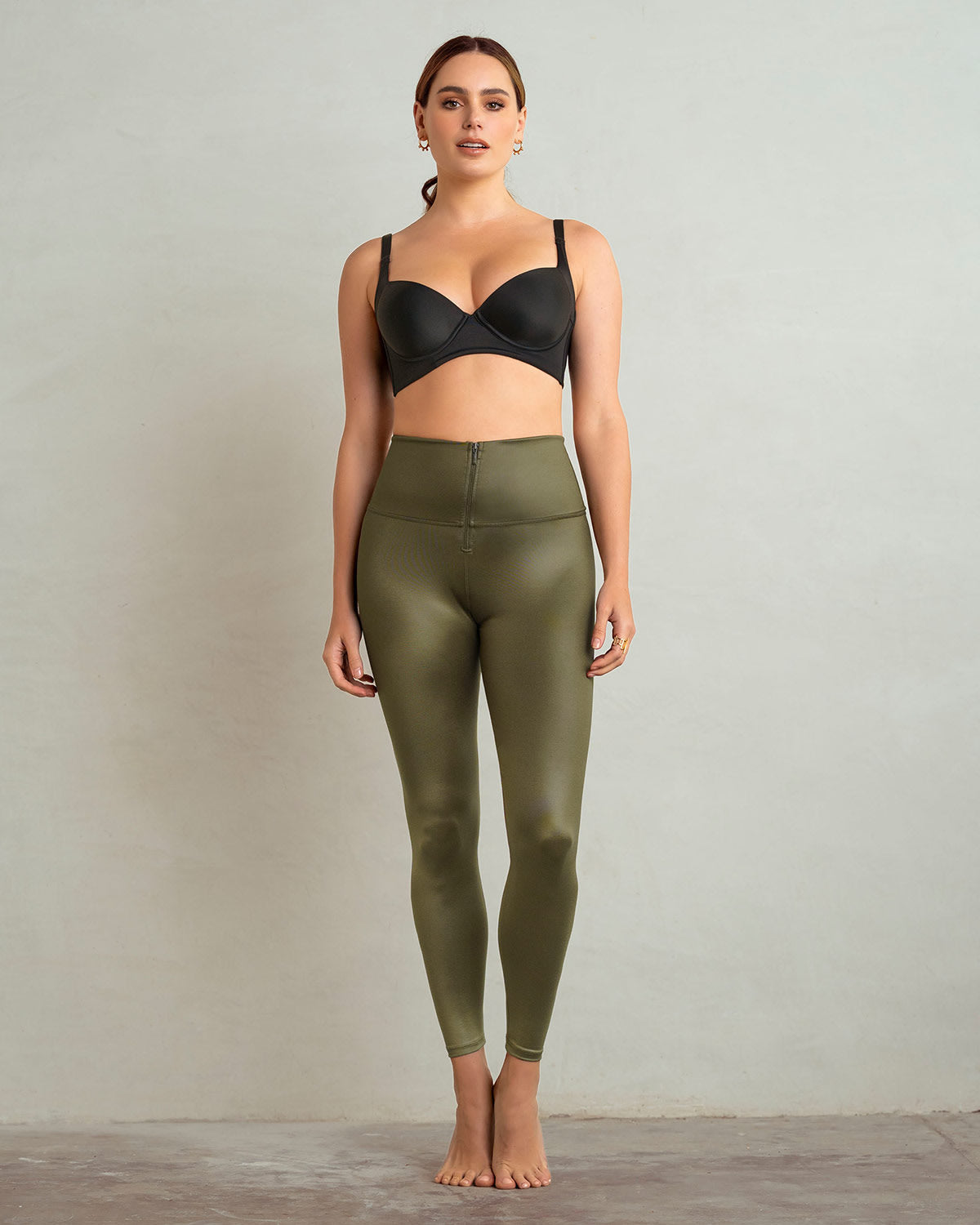  Leather Look Zip-Front Sculpting Legging