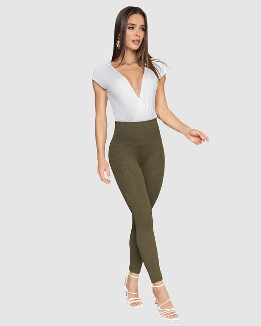  Firm Compression Legging With Textured Pattern