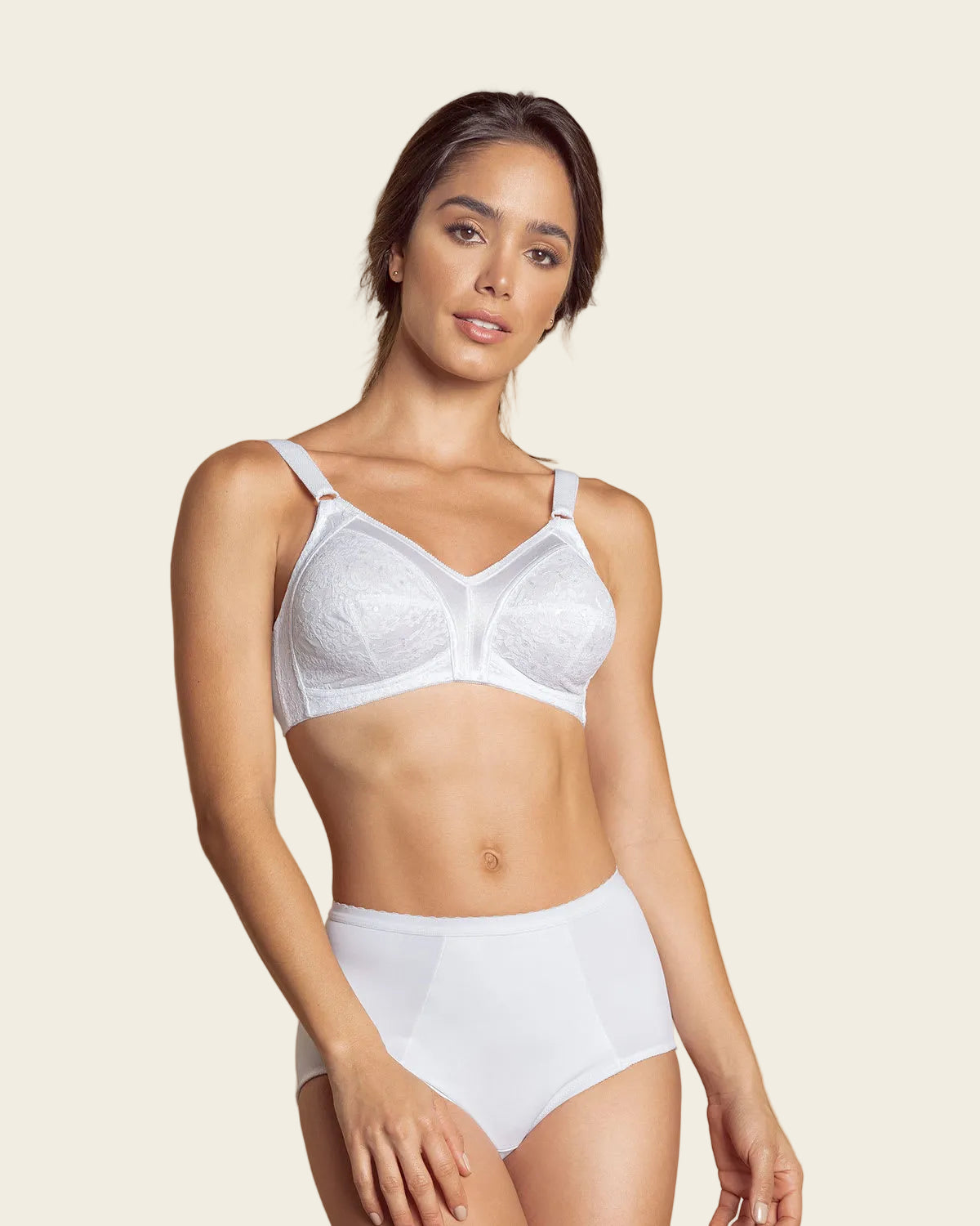  Full Coverage Bra In Lace With Smooth Control